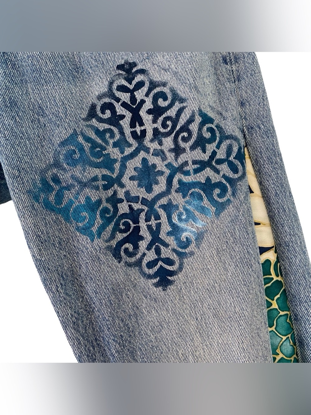 Levi’s Wedgie Premium Custom Jeans Waist 26 Womens Size 2 XS Levis Upcycled OOAK - Picture 13 of 16